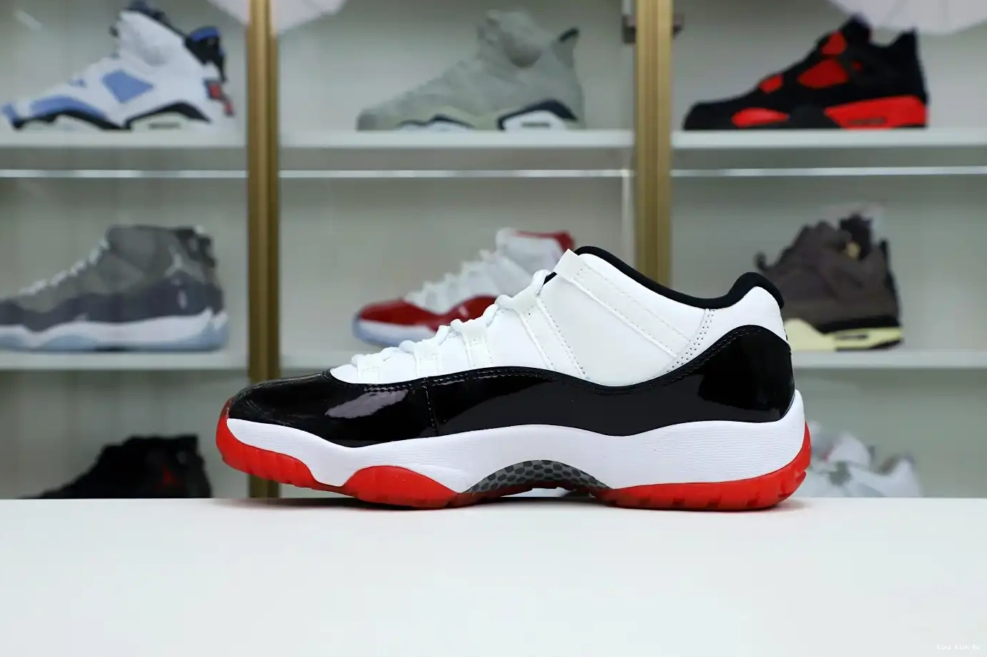 BRED 11 Kimikick LOW JORDAN WHITE AIR 0321