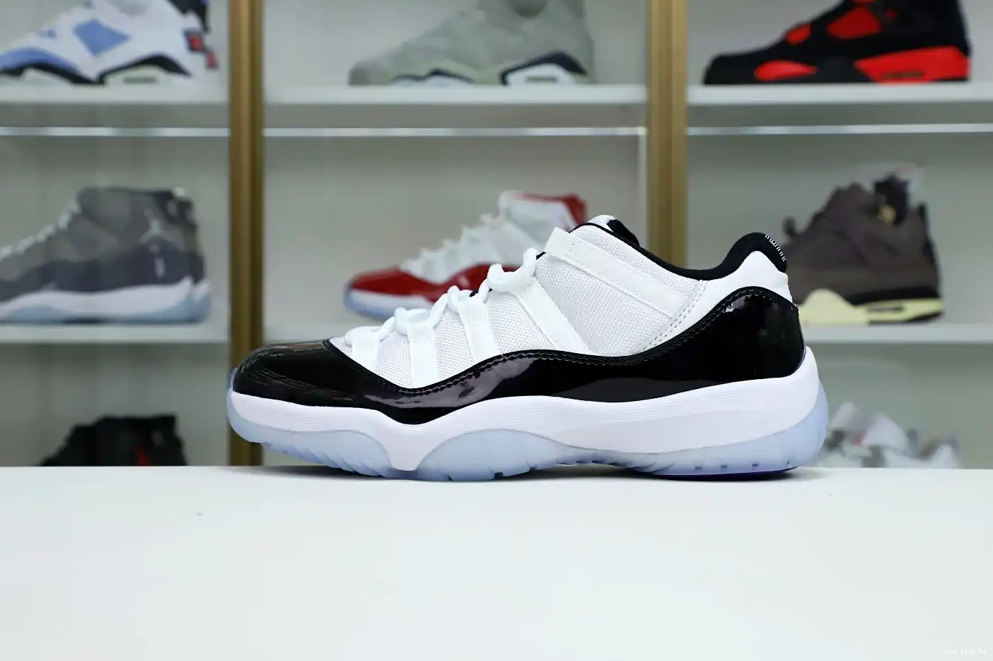 CONCORD RETRO JORDAN LOW 11 Kimikick AIR 0304