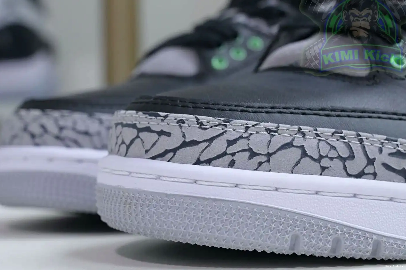 Green Kimikick Glow Jordan Air 3 0320