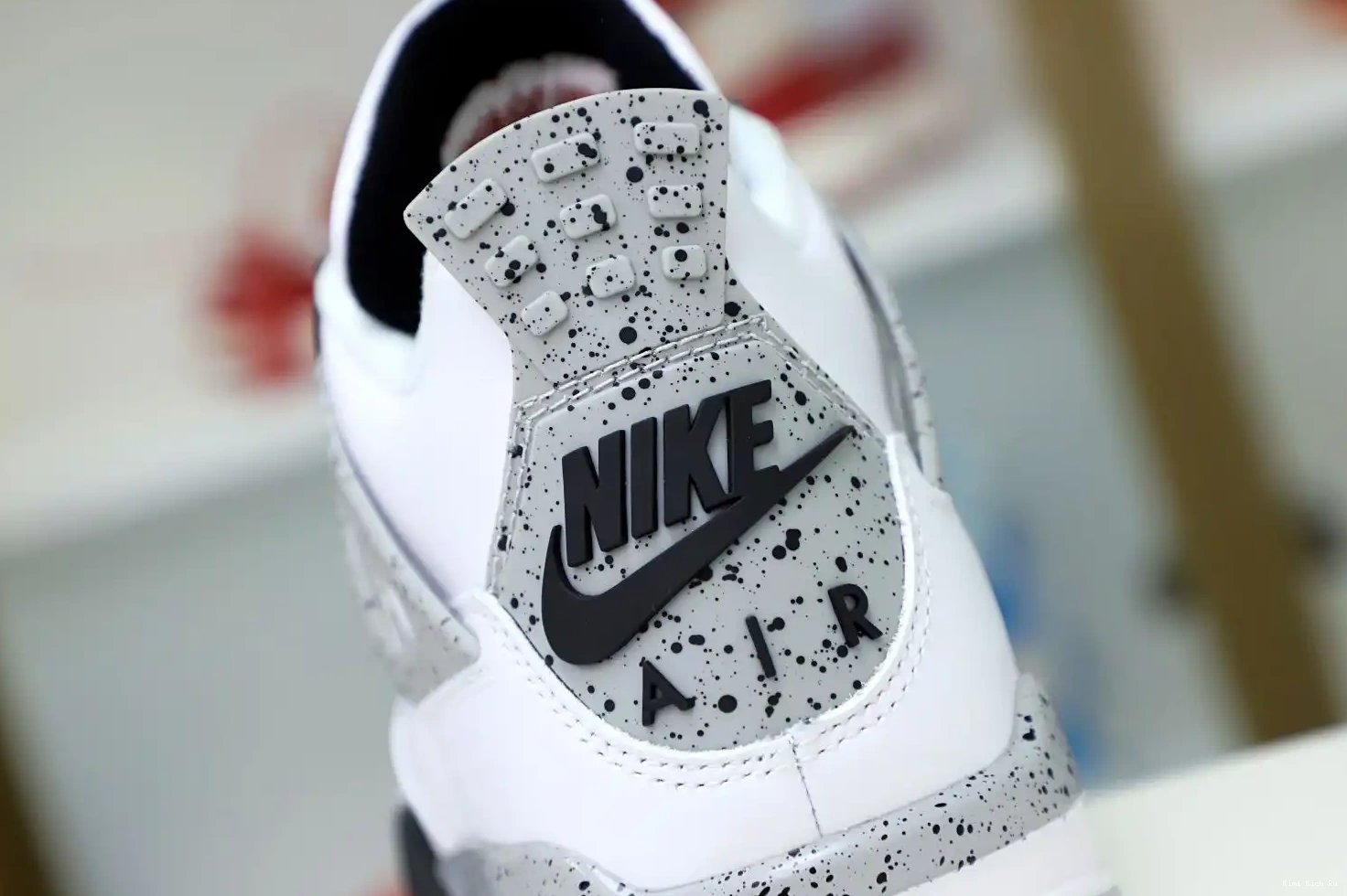 Air Kimikick White Cement Jordan 4 Retro 0308