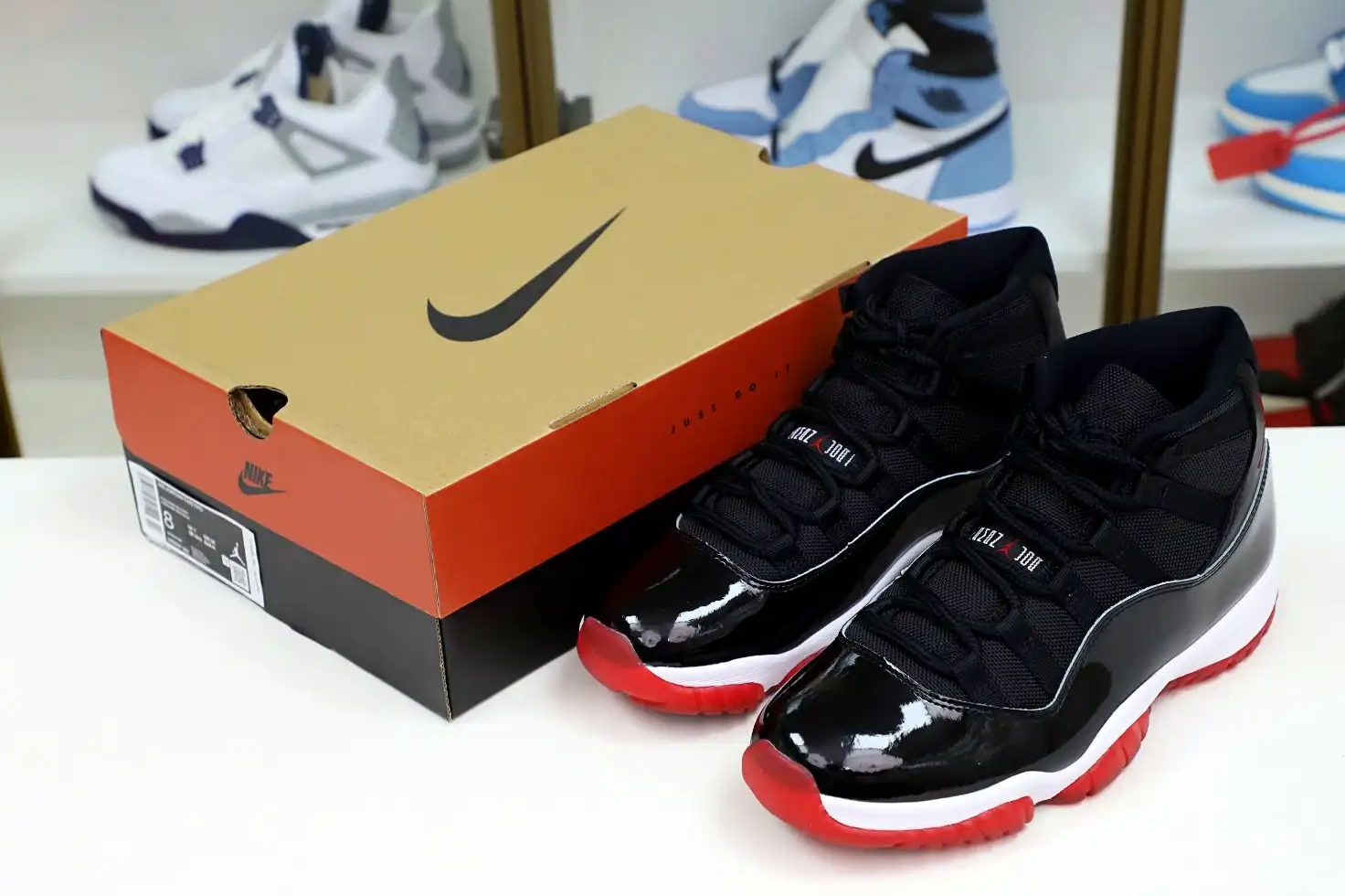 JORDAN AIR Kimikick RETRO 2019 11 'BRED' 0319