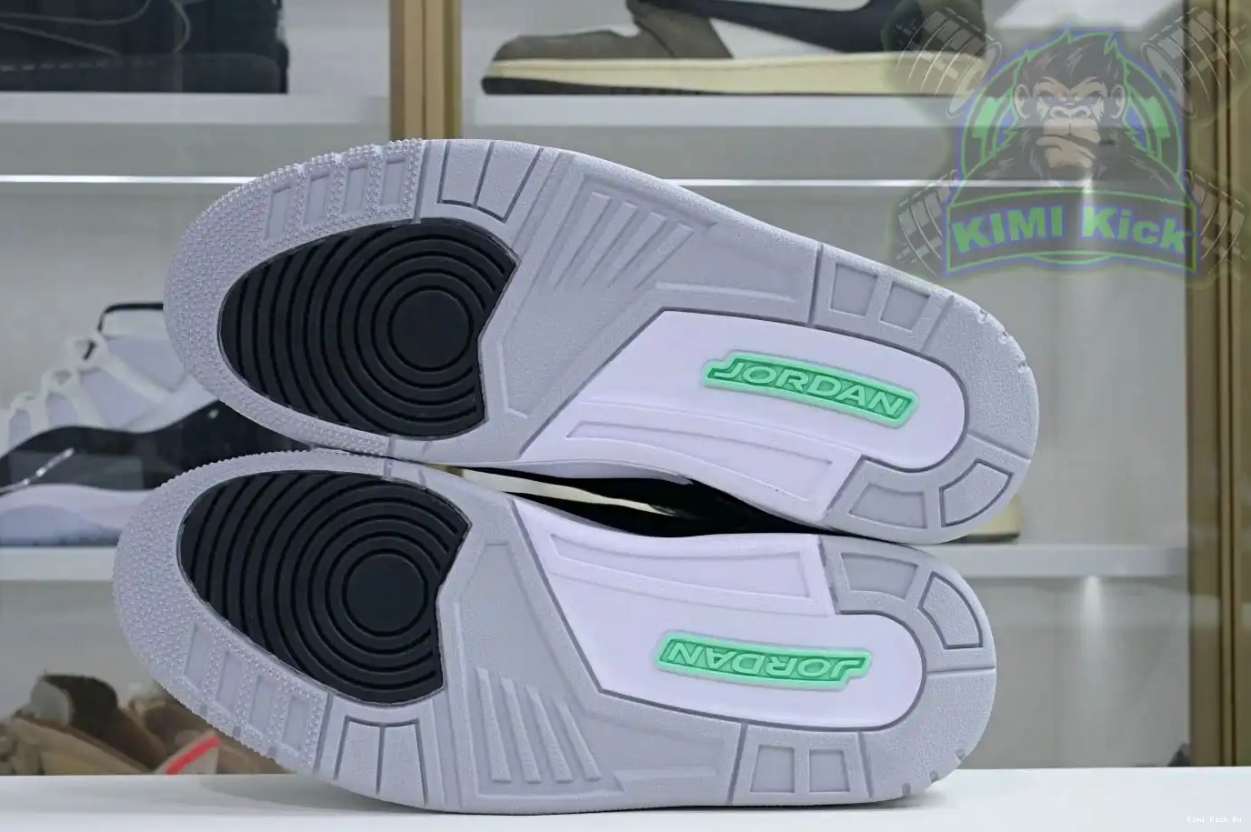 Green Kimikick Glow Jordan Air 3 0320