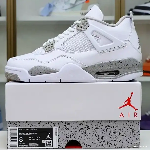 Kimikick JORDAN RETRO 4 'WHITE AIR OREO' 0312