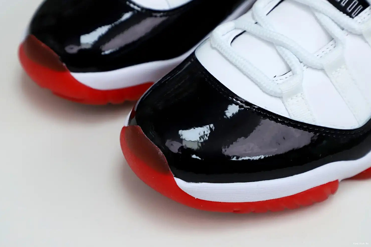 BRED 11 Kimikick LOW JORDAN WHITE AIR 0321
