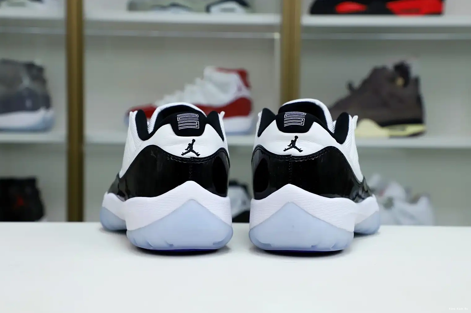 CONCORD RETRO JORDAN LOW 11 Kimikick AIR 0304