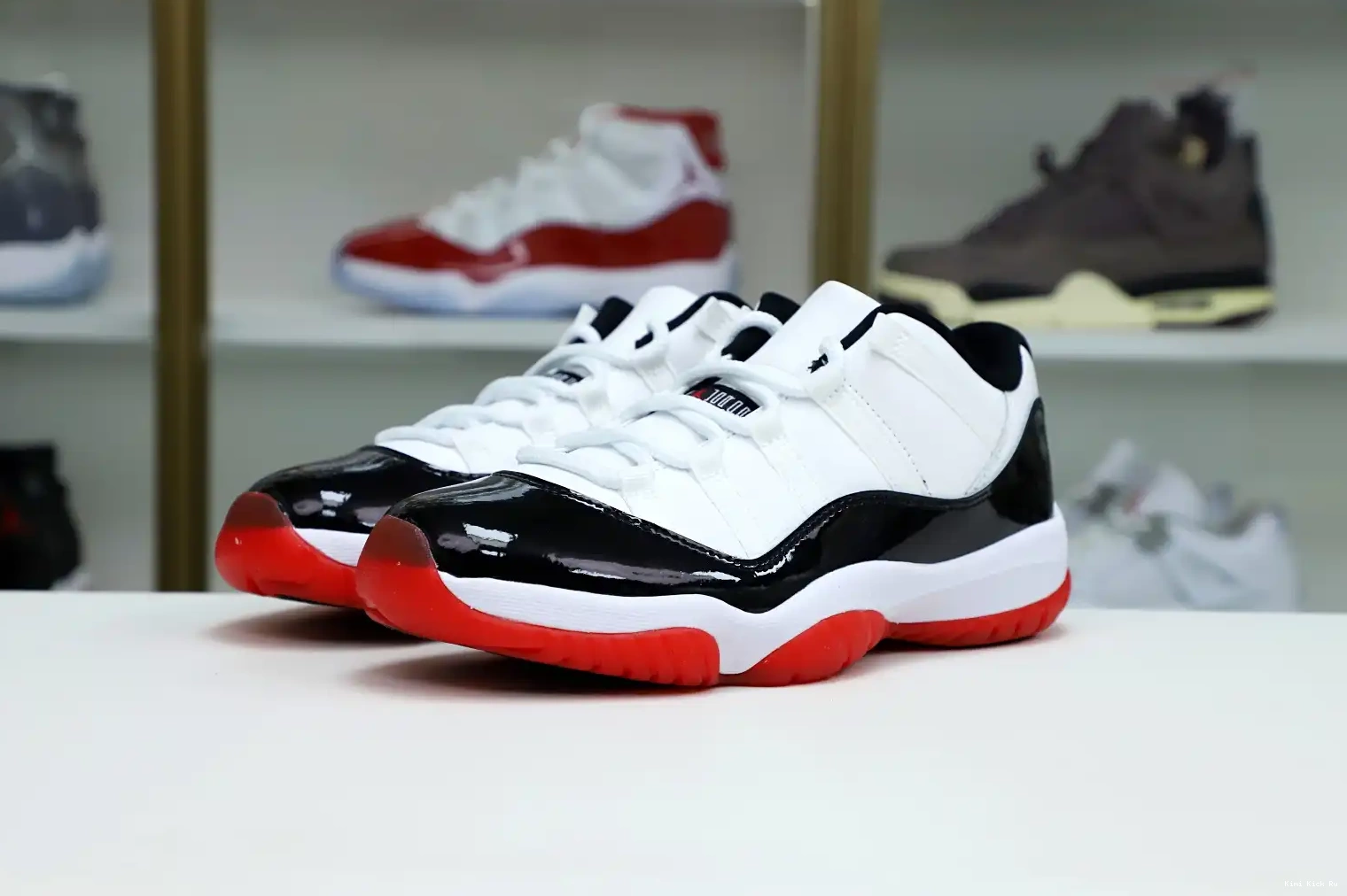 BRED 11 Kimikick LOW JORDAN WHITE AIR 0321