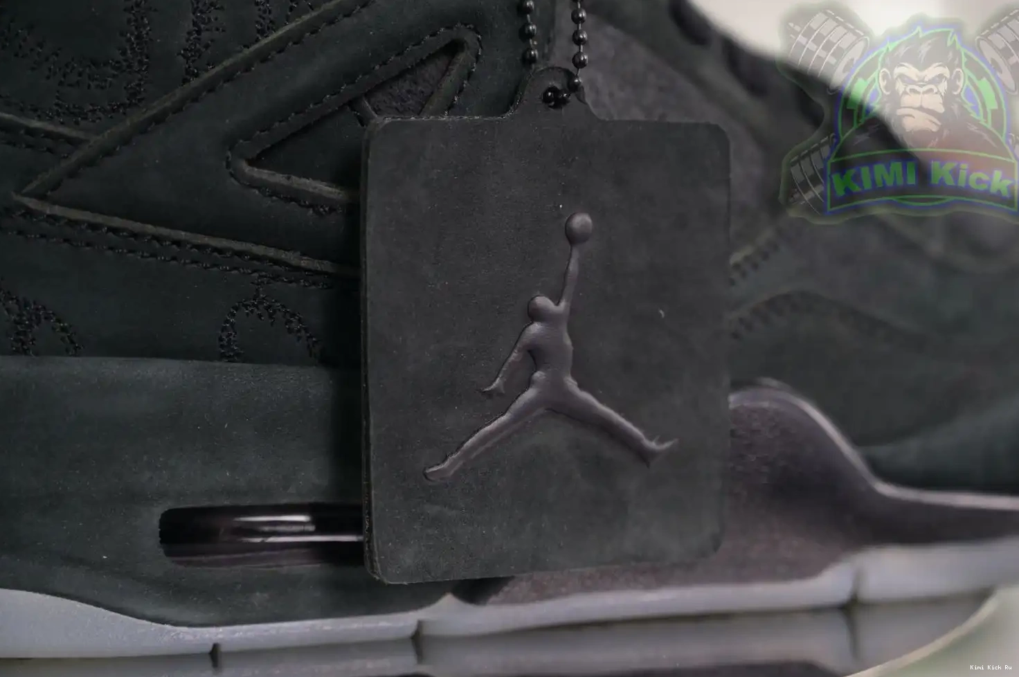 Kimikick Air black Jordan kaws Jordan 4 0303