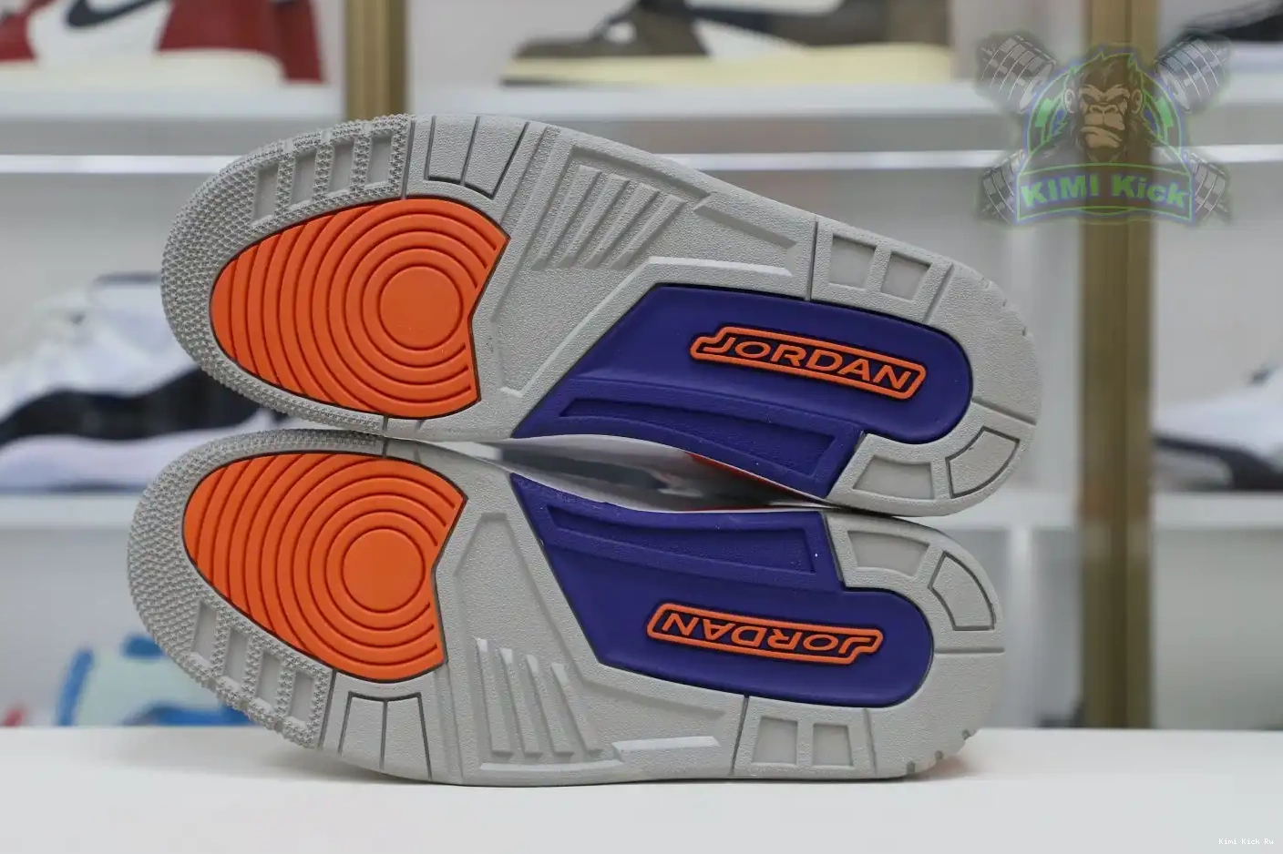 AIR RETRO 'KNICKS' JORDAN Kimikick 3 0316