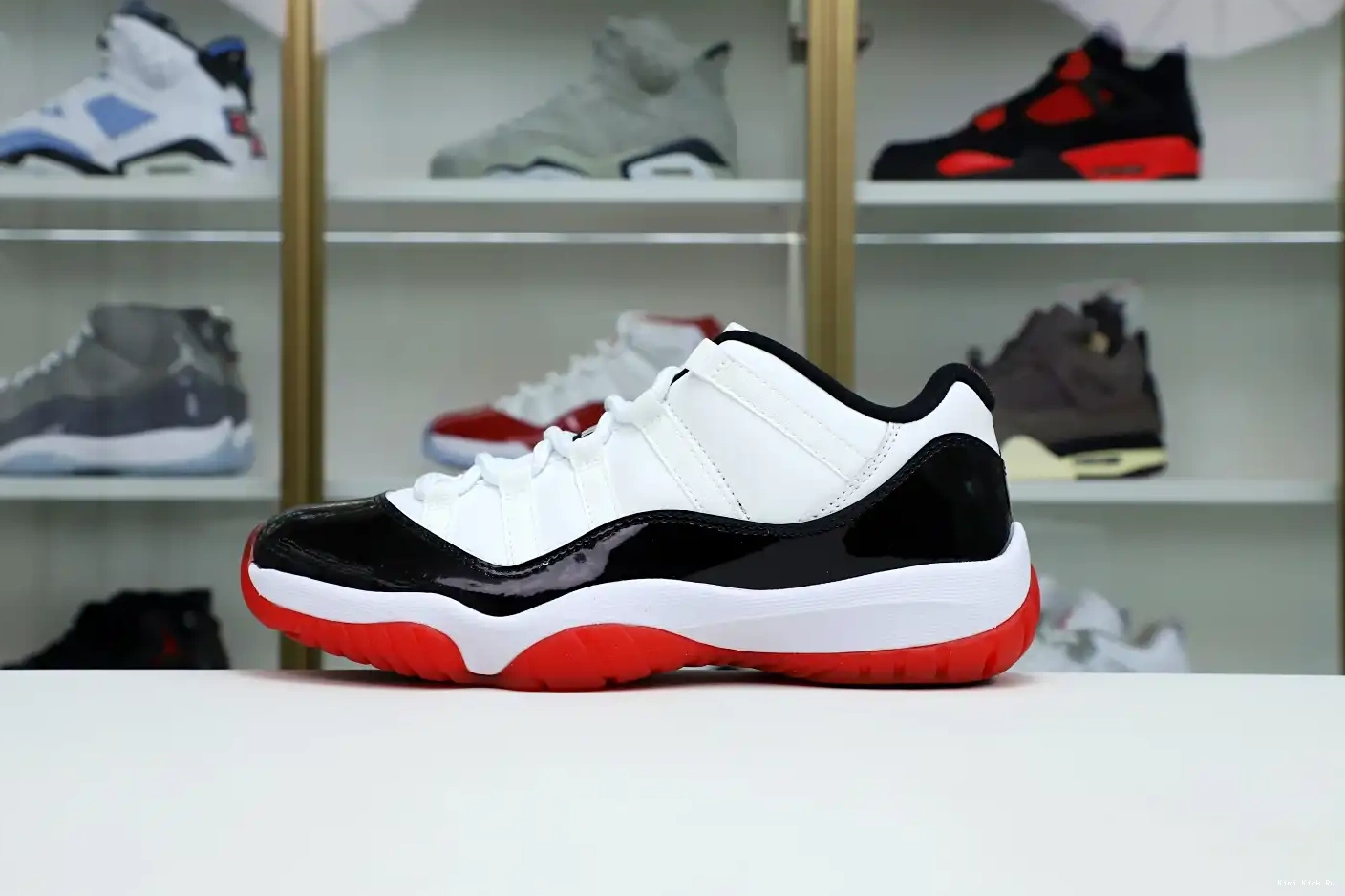 BRED 11 Kimikick LOW JORDAN WHITE AIR 0321